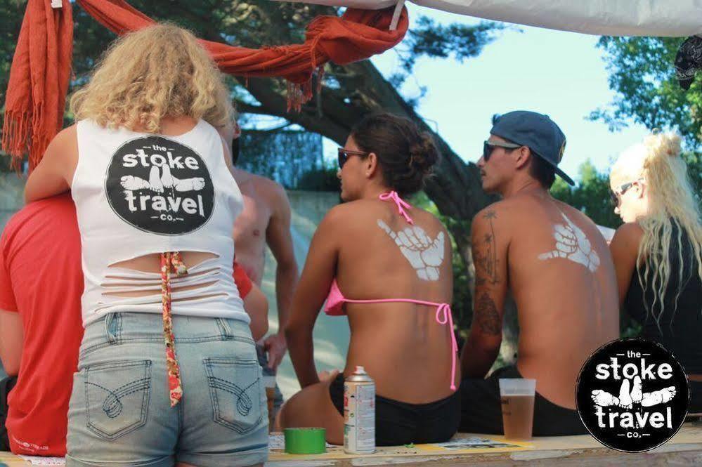 فندق Aizoáinفي  Pamplona Camping المظهر الخارجي الصورة