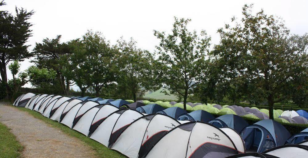 فندق Aizoáinفي  Pamplona Camping المظهر الخارجي الصورة